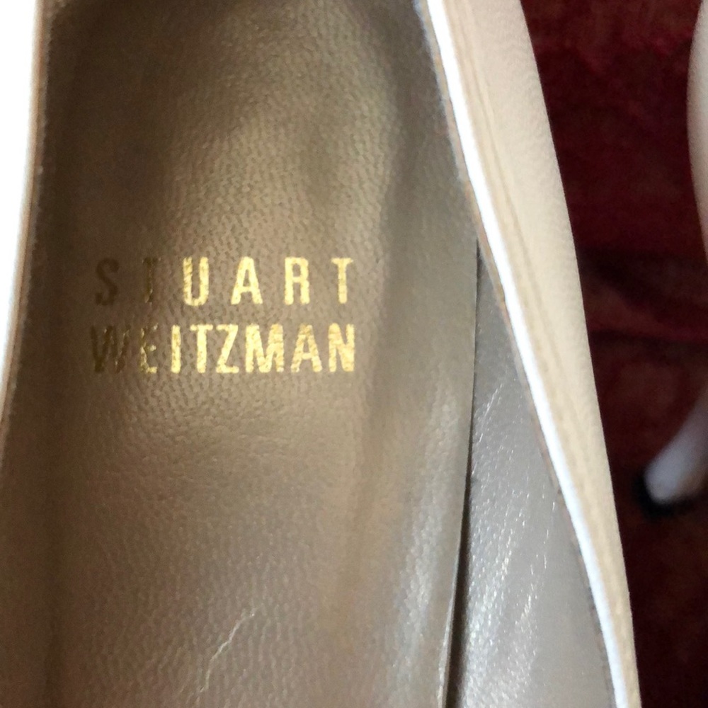 Stuart Weitzman - Picture 2 of 5